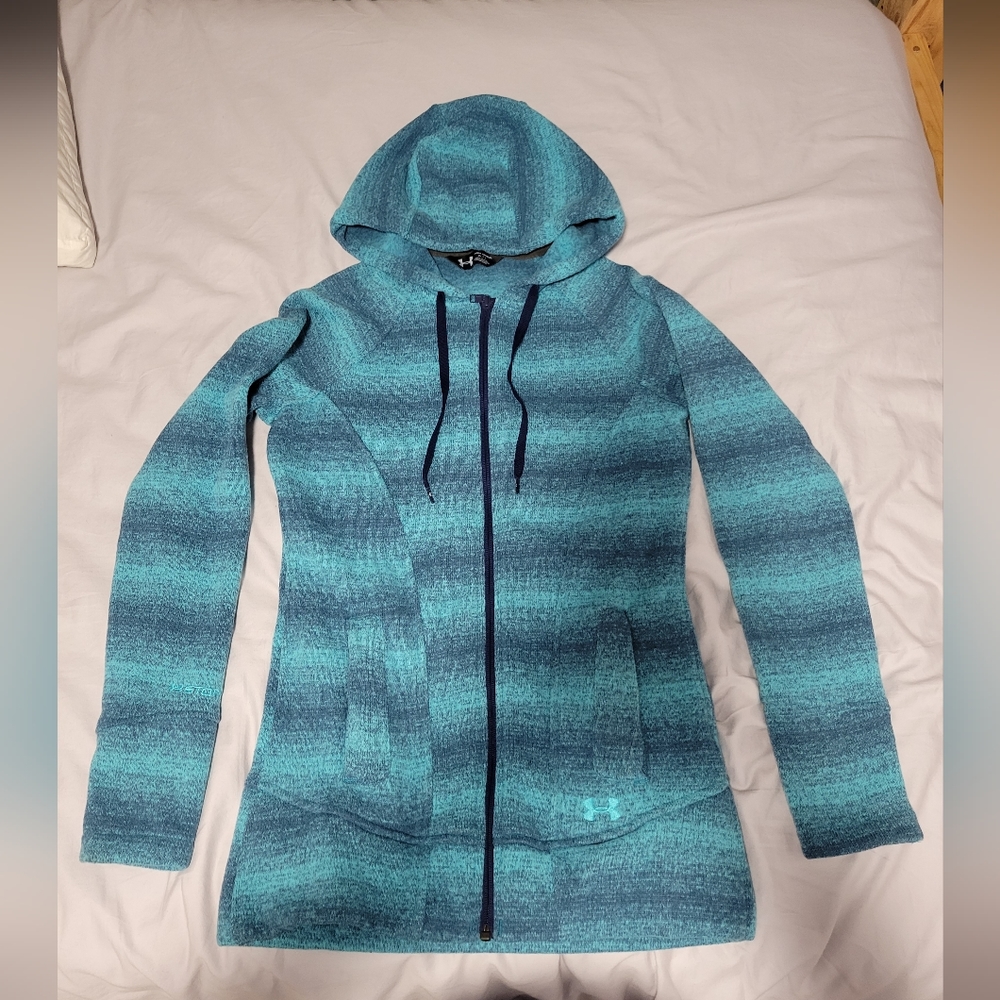 Super warm zip up hoodie